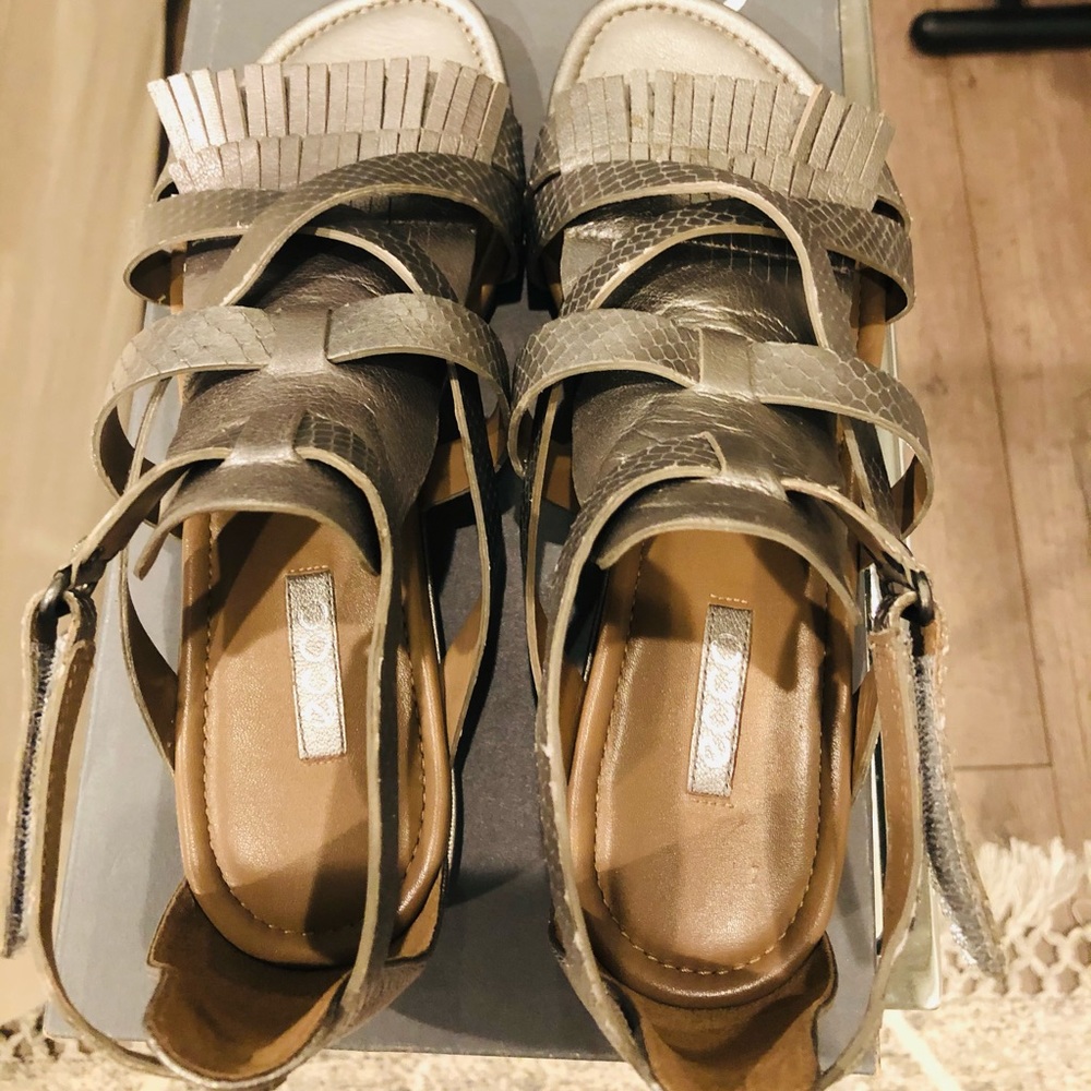 Ecco Sandals/Excellent Condition!! View 2